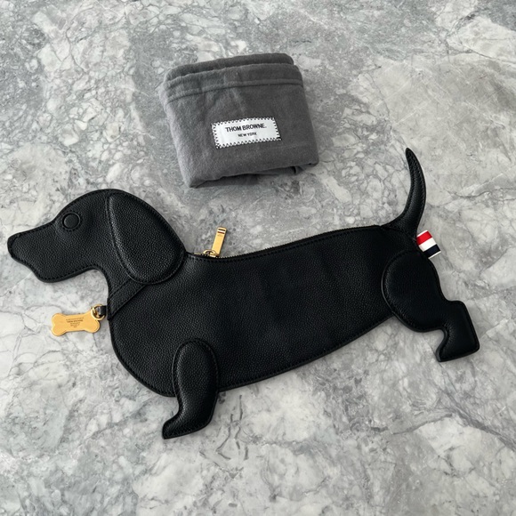 100% Authentic Thom Browne Dachshund Clutch - Picture 2 of 9